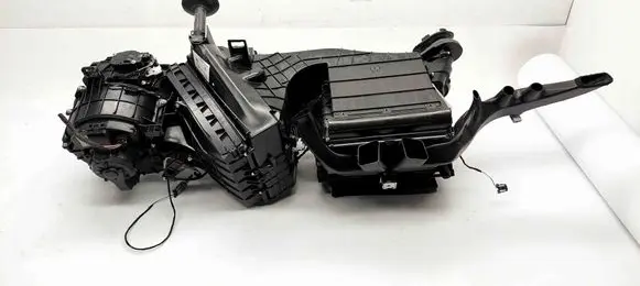 Porsche Cayenne (9Y0 9Y3) Interior heater climate box assembly 7P5820005 7P5820005BC