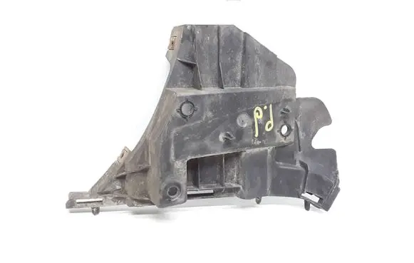 Volvo V70 Front bumper mounting bracket 31265345