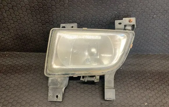 Mazda Premacy Front fog light B25G5168XB F014001049