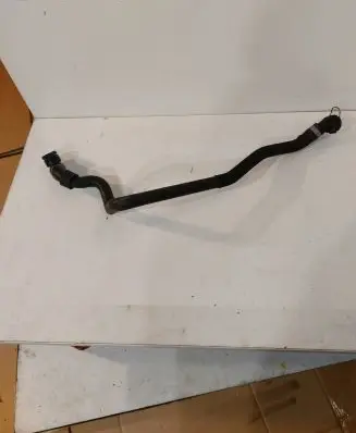 BMW 5 F10 F11 Engine coolant pipe/hose 8513604