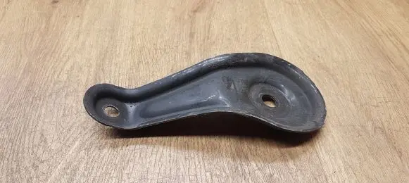 Other rear suspension part