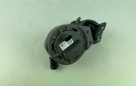 Volkswagen ID.4 Electric auxiliary coolant/water pump 1EA965567K