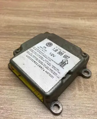 Volkswagen PASSAT B5 Airbag control unit/module 1J0909607 5WK4199