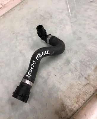 Mercedes-Benz GLC C254 Engine coolant pipe/hose A2548302201