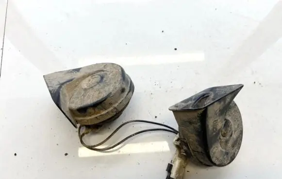 Citroen C5 Horn signal E30055306