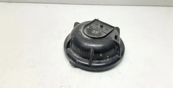 Volvo XC70 Headlight/headlamp dust cover 89000387 9178538