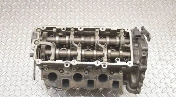 Audi A6 S6 C6 4F Engine head 8686 0270805