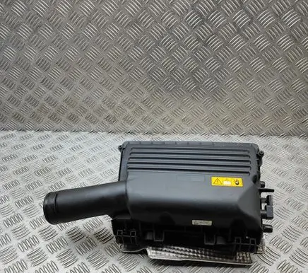 Mercedes-Benz E W238 Air filter box A2740901701