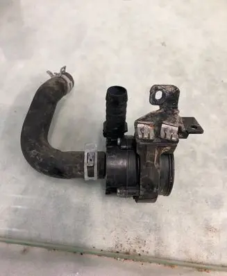 Ford Focus Electric auxiliary coolant/water pump Jx618b552aa Jx618b552