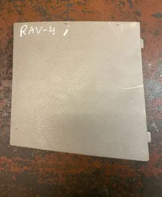 Toyota RAV 4 (XA30) Fuse box cover 5554542030