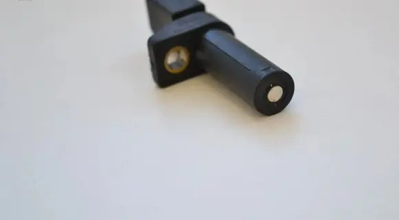 Mercedes-Benz SLK R171 Crankshaft position sensor 0031532828