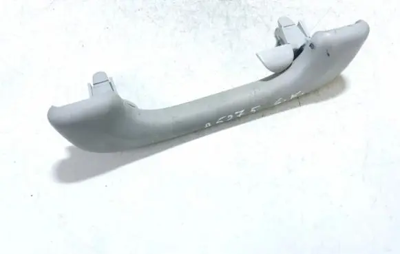 Renault Megane II Rear interior roof grab handle
