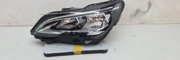 Peugeot 3008 II Headlight/headlamp 9810478180