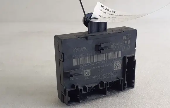 Volkswagen Golf VII Door control unit/module 5Q0959593E 5Q0959593B
