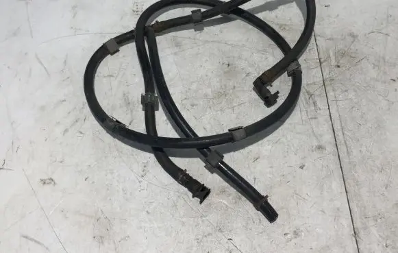 Toyota Yaris Headlight washer hose/pipe 
