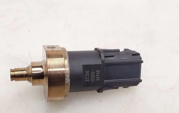 Toyota Camry VIII XV70 Fuel pressure sensor 8945833030