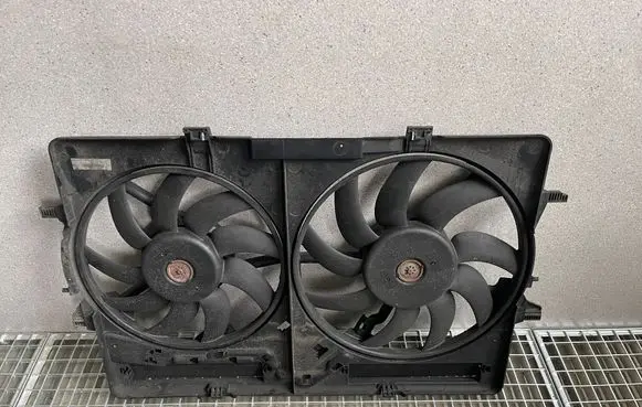 Audi Q3 8U Fan set 8K0121003AD 993328L