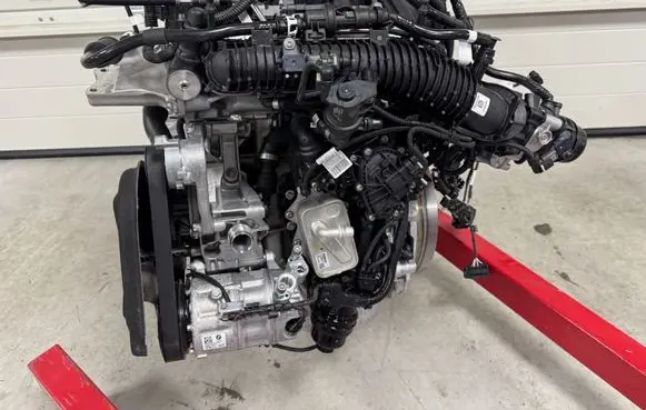 BMW 1 F70 Engine swap B38A15M2