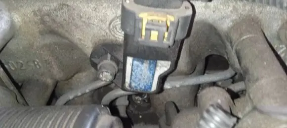 Opel Astra H Air pressure sensor