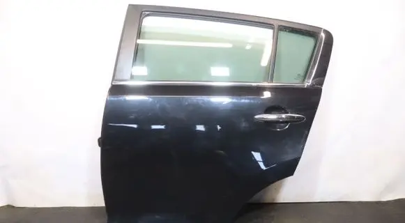 KIA Sportage Rear door