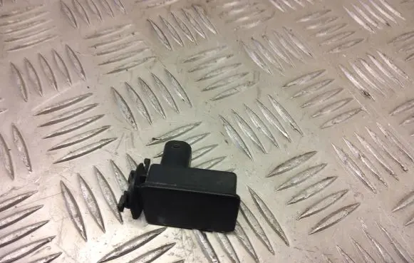 BMW 1 E82 E88 Air quality sensor 