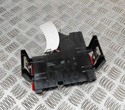 BMW X3 F25 Current control relay 9206140