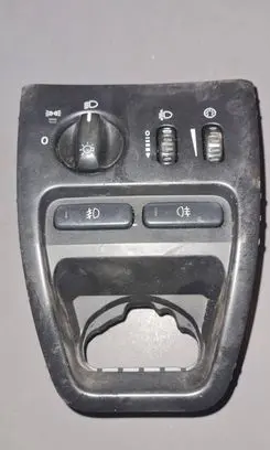 Volvo XC90 Light switch 8685452 04W17E02 MB172100146