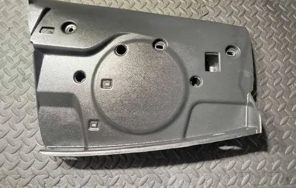 Maserati Ghibli Dashboard lower bottom trim panel 6700215060 05108294aa
