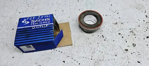 Volkswagen II LT clutch release bearing 3151248031