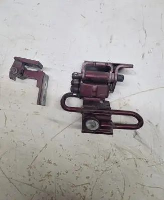 Audi A3 S3 8L Front door hinges set 4B0881412A