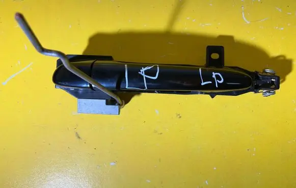 Mazda CX-5 Front door exterior handle