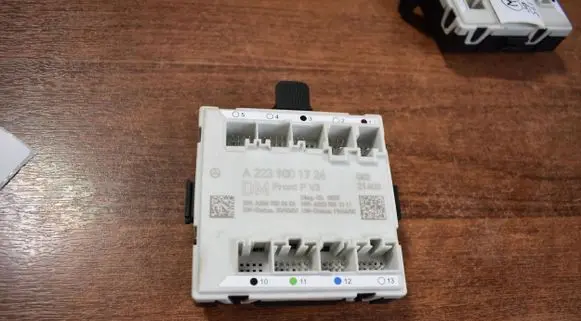Mercedes-Benz C W206 Door control unit/module A223900172655525