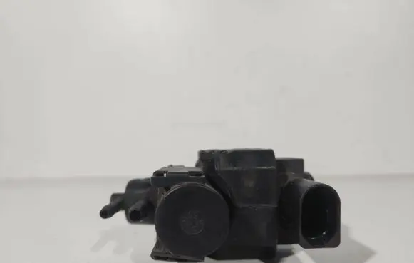 Audi Q7 4L Turbo solenoid valve 059906629A