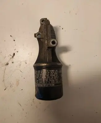 Toyota Aygo AB10 Oil filter mounting bracket