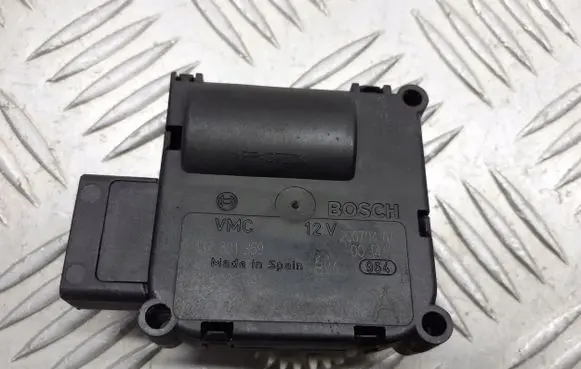 Audi A6 S6 C6 4F A/C air flow flap actuator/motor 0132801359