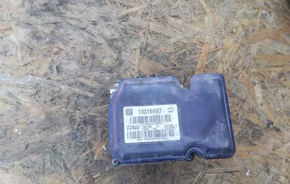 Opel Insignia A ABS Pump 13316697 16817008