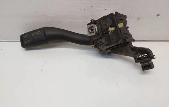 Audi A3 S3 A3 Sportback 8P Indicator stalk 8P0953513A