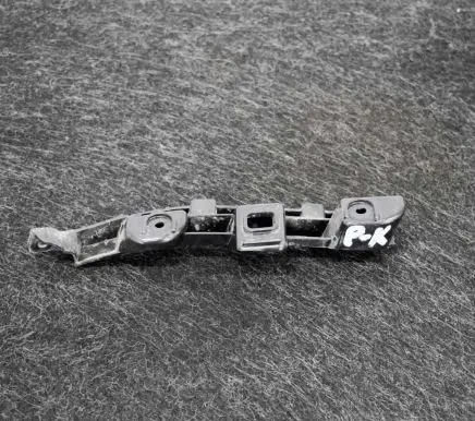 Volkswagen PASSAT B7 Front bumper mounting bracket 3AA807183