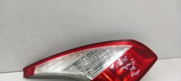 Renault Megane III Tailgate rear/tail lights