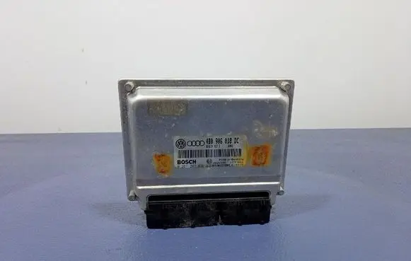 Volkswagen PASSAT B5.5 Engine control unit/module ECU 4B0906018DC