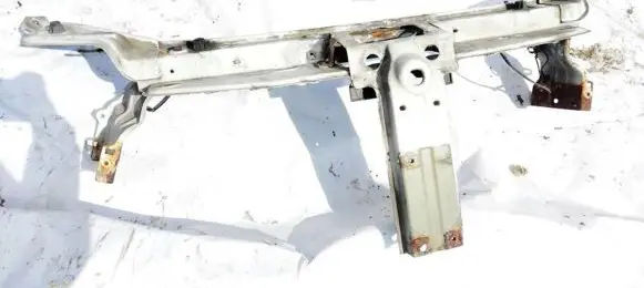 Dacia Sandero Radiator support slam panel