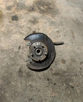 Honda CR-V Front wheel hub 
