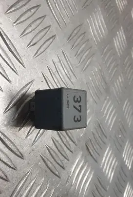 Audi A6 S6 C6 4F Other relay 8D0951253A