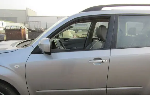 Subaru Forester SH Front door 