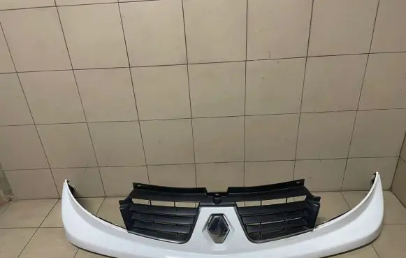 Renault Trafic II (X83) Front bumper upper radiator grill 623100247R 93856148