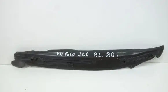 Volkswagen Polo VI Front mudguard 2G0