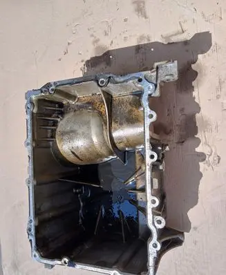 Ford Focus Oil sump E3BG6675DA