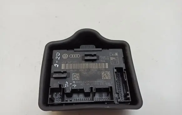 Audi A7 S7 4G Door control unit/module 4G8959792J
