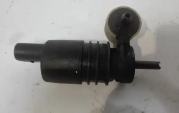 Audi Q7 4L Windscreen/windshield washer pump 1T0955651A