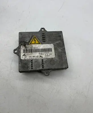 Ford Mondeo Mk III Headlight ballast module Xenon 1S7112B655AA 1307329064